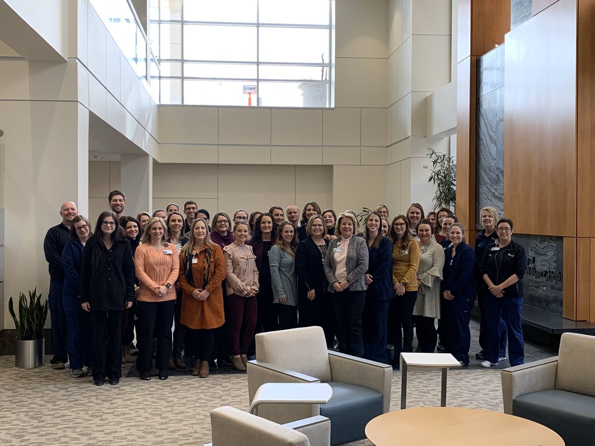 LindaKayChase's tweet photo. It doesn’t get any better than this. One year in review-sharing accomplishments of shared governance. @CHIhealth #2020internationalyearofthenurse #trustedprofession #lovethisgroup https://t.co/DuZhsS9134