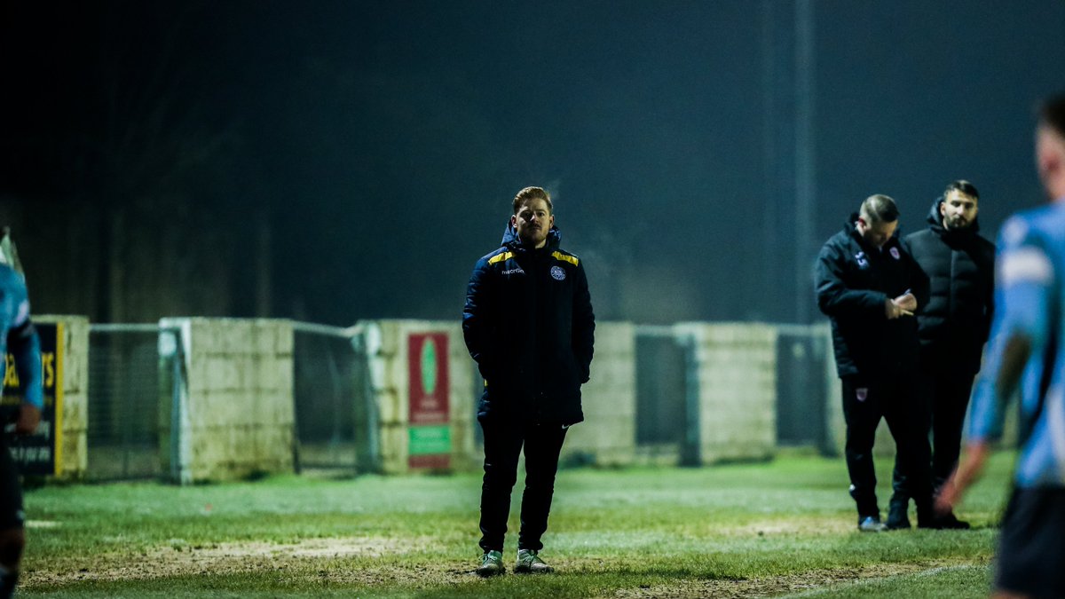 fiberkshire's tweet image. A great big bunch of @gneil45 images up on our Facebook page now from @WoodleyUtdFC v @DTFCDevelopment on Monday. It looks cold....! View them here facebook.com/pg/footballinb…