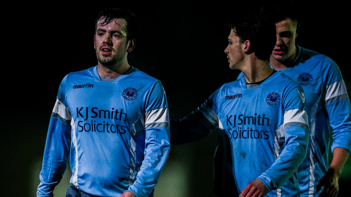 fiberkshire's tweet image. A great big bunch of @gneil45 images up on our Facebook page now from @WoodleyUtdFC v @DTFCDevelopment on Monday. It looks cold....! View them here facebook.com/pg/footballinb…