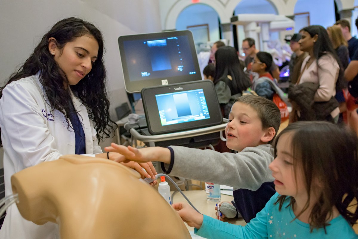 uazmedphx's tweet photo. #Connect2STEM2020 is this Saturday! Don't miss out on the largest STEM event in Phoenix, register here: https://t.co/mY3ClV2ga9 https://t.co/ttQaTe9LCF