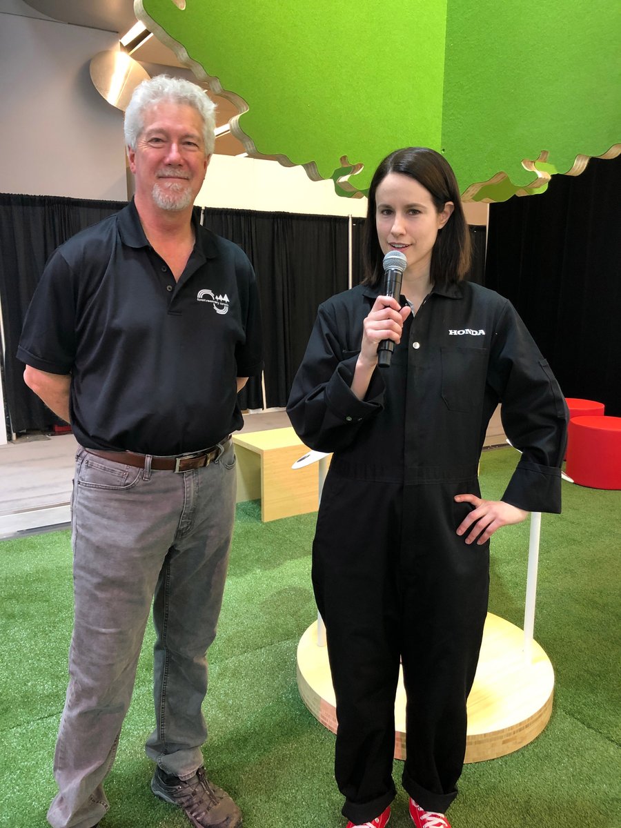 forestscanada's tweet photo. We had a great time at the #MontrealAutoShow with @HondaCanada last weekend! We'll be back this weekend, Jan. 25-26. In the area? Stop by and learn about the #OneHondaOneTree campaign! https://t.co/cUoUjepZJ0