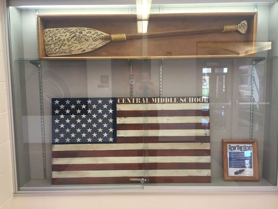 Fire_4_Effects's tweet photo. Get an incredible custom flag at https://t.co/XMT0gJYeC3
Customize the union and add personalized stripes to make it the perfect flag for you!! #Quality is guaranteed with our products.
#fireforeffects #smallbusiness #veteranowned #woodworking #patriotic https://t.co/ngdTWs0U5N