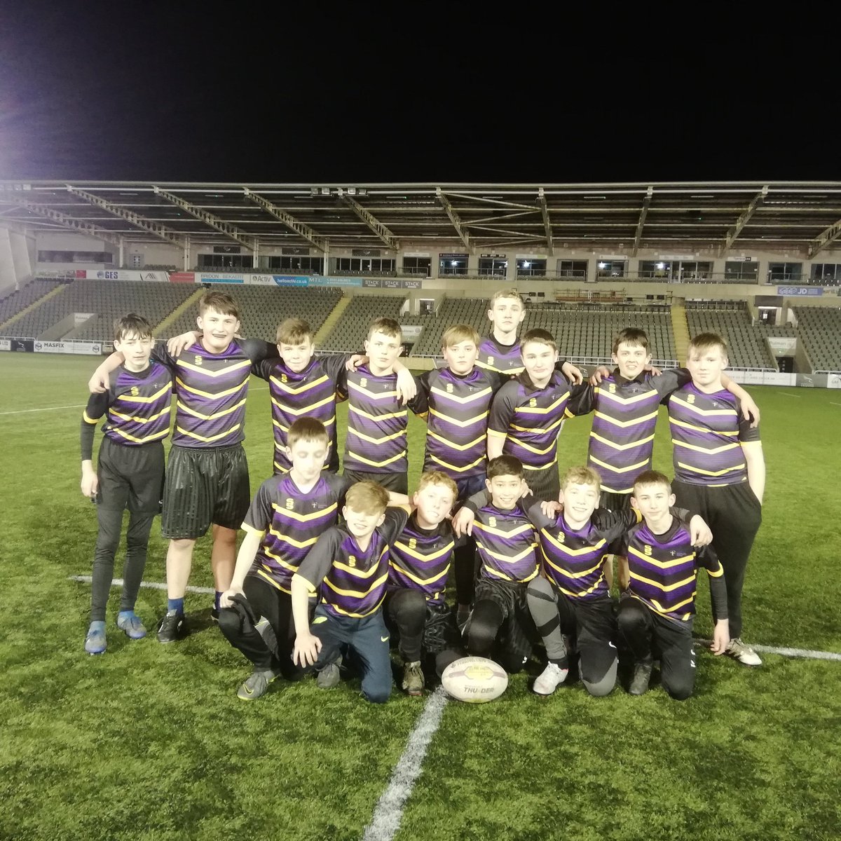 It was the turn of the year 8s tonight in the Champ Schools North East Finals to see who goes to <a href="/Schools_RL/">Schools Rugby League</a> national rounds.
1st Place <a href="/SSMSSport/">Seaton Sluice Middle</a> 2nd place <a href="/BCS_PESport/">Belmont PE & Sport</a> also well done to <a href="/WhytrigMS/">Whytrig MiddleSchool</a> for coming 3rd.
<a href="/ThunderRugby/">Newcastle Thunder</a> <a href="/NorthEastRL/">NE Rugby League</a>
