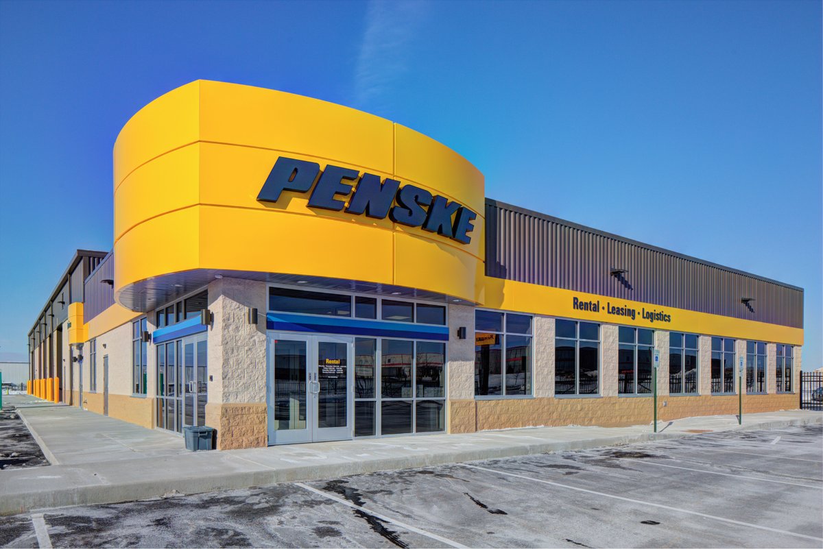 PenskeNews's tweet image. #Penske Truck Leasing opens a new state-of-the-art facility in #DeForest, WI. ow.ly/tciO50y1b81 #Trucking #TruckRental