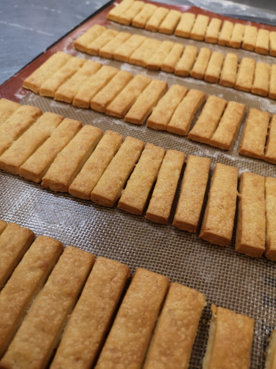 #Cheese straws for some canapes
this week (hard to resist I ate 4!).
The aim was all equal for #souschef Sean #york #outsidecaterers #CheeseLoversDay