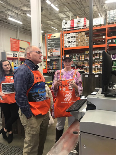 HomeDepotGR's tweet photo. Great visit with @RepPeteStauber at Store #2817 learning about how @HomeDepot builds strong careers by cross-training associates. Big thanks to Store Managers @PatrickMoran55 and Lori Huber @lahuber1 for hosting! Cc: @Crystal_hanlon https://t.co/dkKuGYfKq6