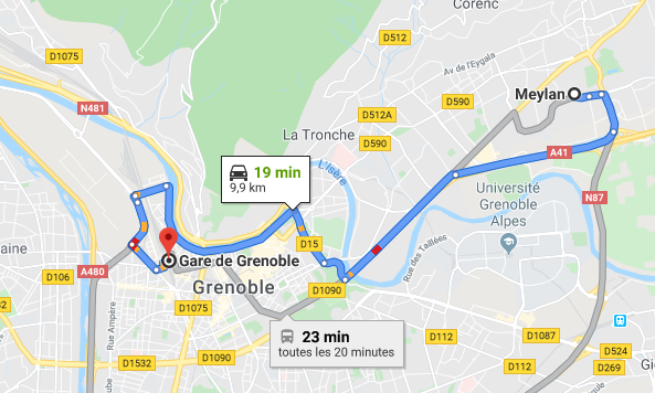 ADTCgrenoble's tweet photo. @PhixGre La zone dépose-minute à la gare de #Grenoble est maintenant rue de la Frise, d'accès facile depuis le nord, le sud, l'est et l'ouest. Elle permet d'être déposé à quelques m de la voie F. Certains GPS y mènent déjà les automobilistes qui se rendent à la gare https://t.co/87aRe3rCif
