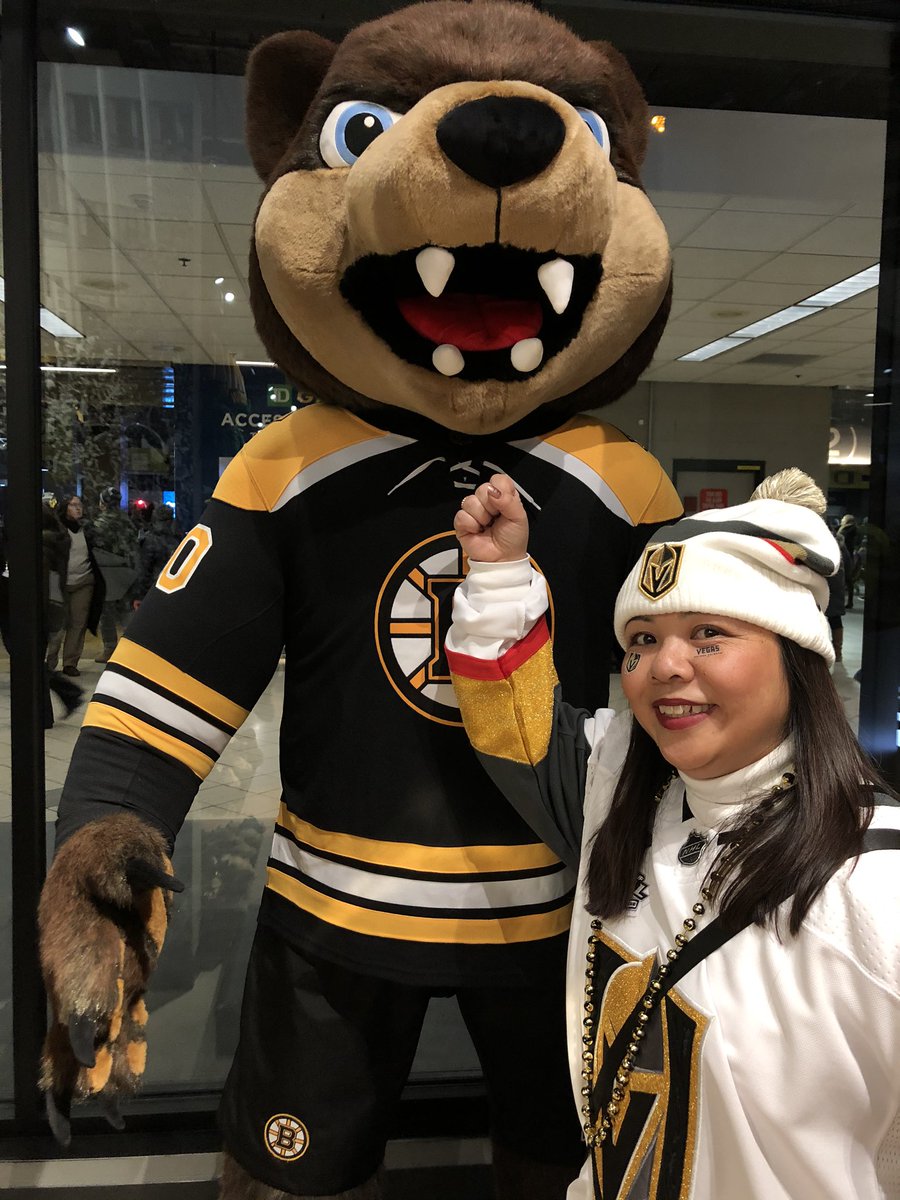 MikoJam's tweet photo. Game ready! @GoldenKnights #GoKnightsGo @tdgarden @ChanceNHL #GKG #wickedready https://t.co/3djfRNgoTQ