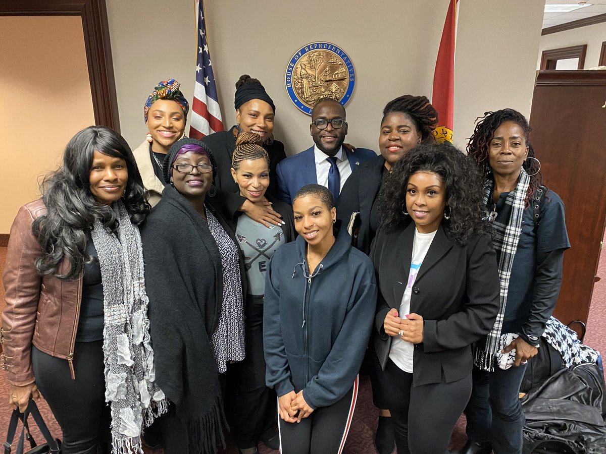 FLRising's tweet photo. Today, the Dignity Florida Coalition visited the #Florida State Capitol to advocate for the #TammyJackson Act. We visited our #Dignity Champions Legislators to tell them more about our work, Tammy Jackson &amp; share the powerful stories of our members. #DignityFL #FLLeg #FLSession https://t.co/4tQ8xV8bE3