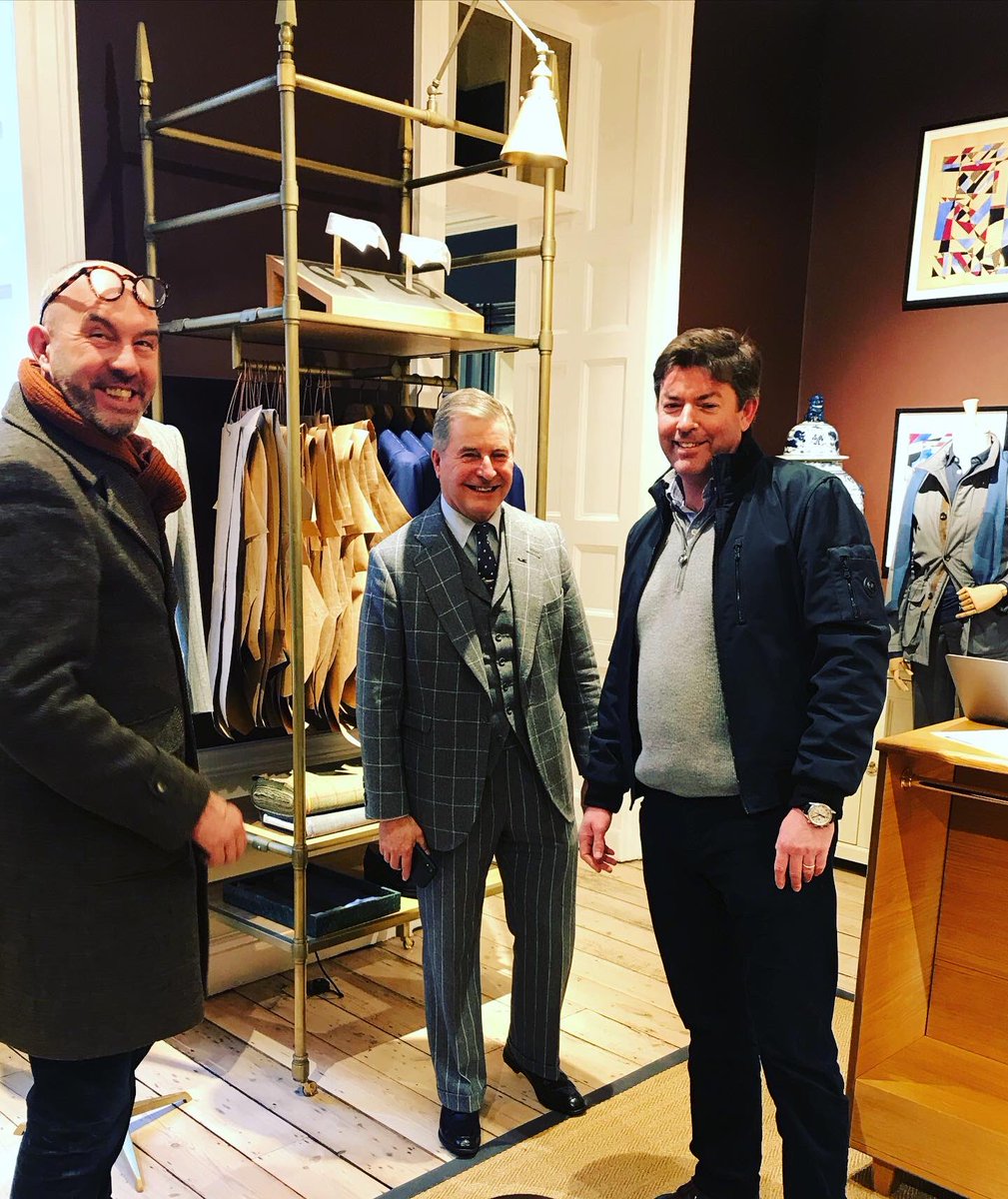 NewsfromBedlam's tweet photo. ...highly ltd, made from old #polo sticks, handles have great grip whilst the loop is perfect for hanging them up! Huge fond thanks to #JeremyHackett for a slap up lunch &amp; going home present each from the 1st collaboration ever by esteemed apothecary of #StJames @DRHarrisLondon https://t.co/C20jJ0anNy
