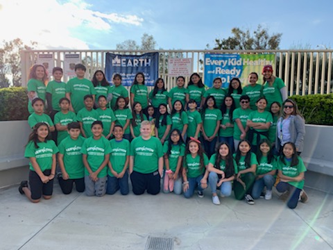 WestmontSchool's tweet photo. “Everybody can be great...because anybody can serve. You don't have to have a college degree to serve. You don't have to make your subject and verb agree to serve. You only need a heart full of grace. A soul generated by love.”
― Martin Luther King Jr. #servathon @AnaheimElem https://t.co/8f4BdZ7bEA
