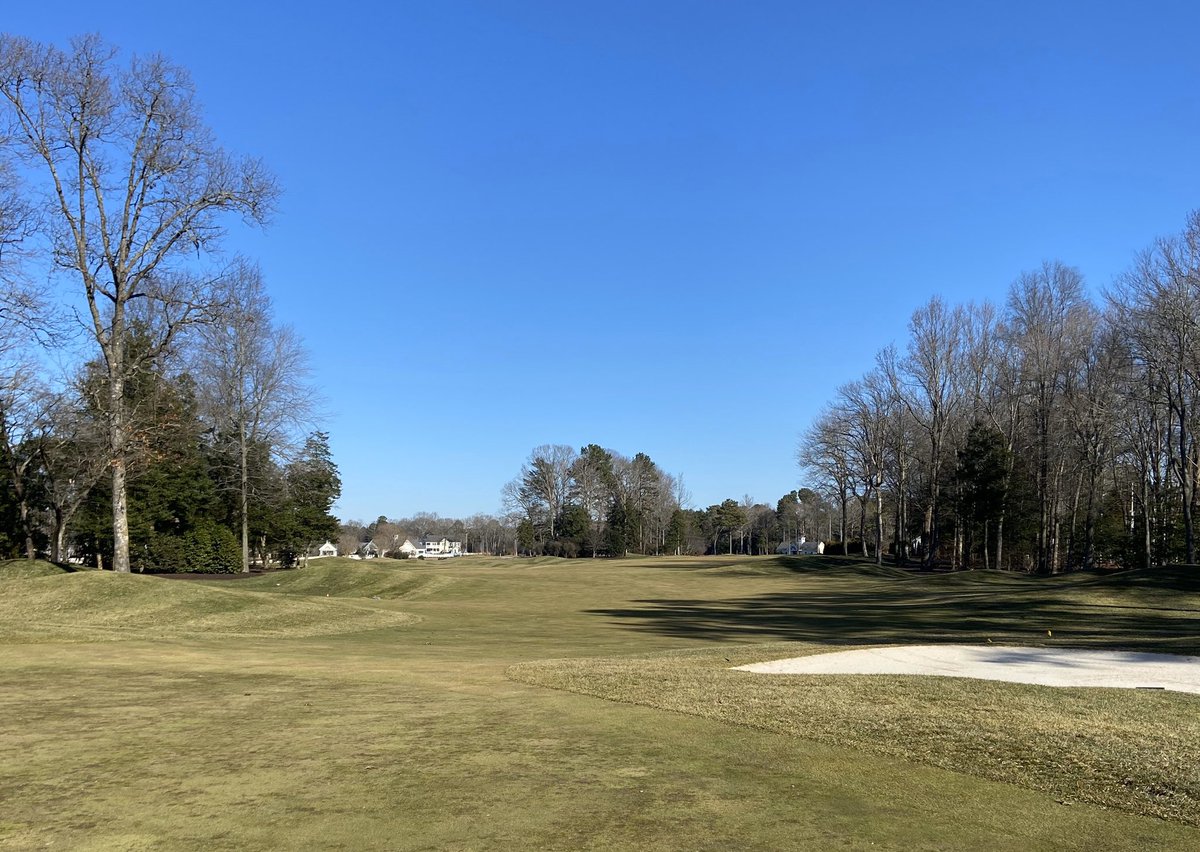 JasonWildt721's tweet photo. Second day as an assistant for @BaywoodTurf was brilliant; still the offseason but I’m already amped up for spring! https://t.co/haQbLUBqv6