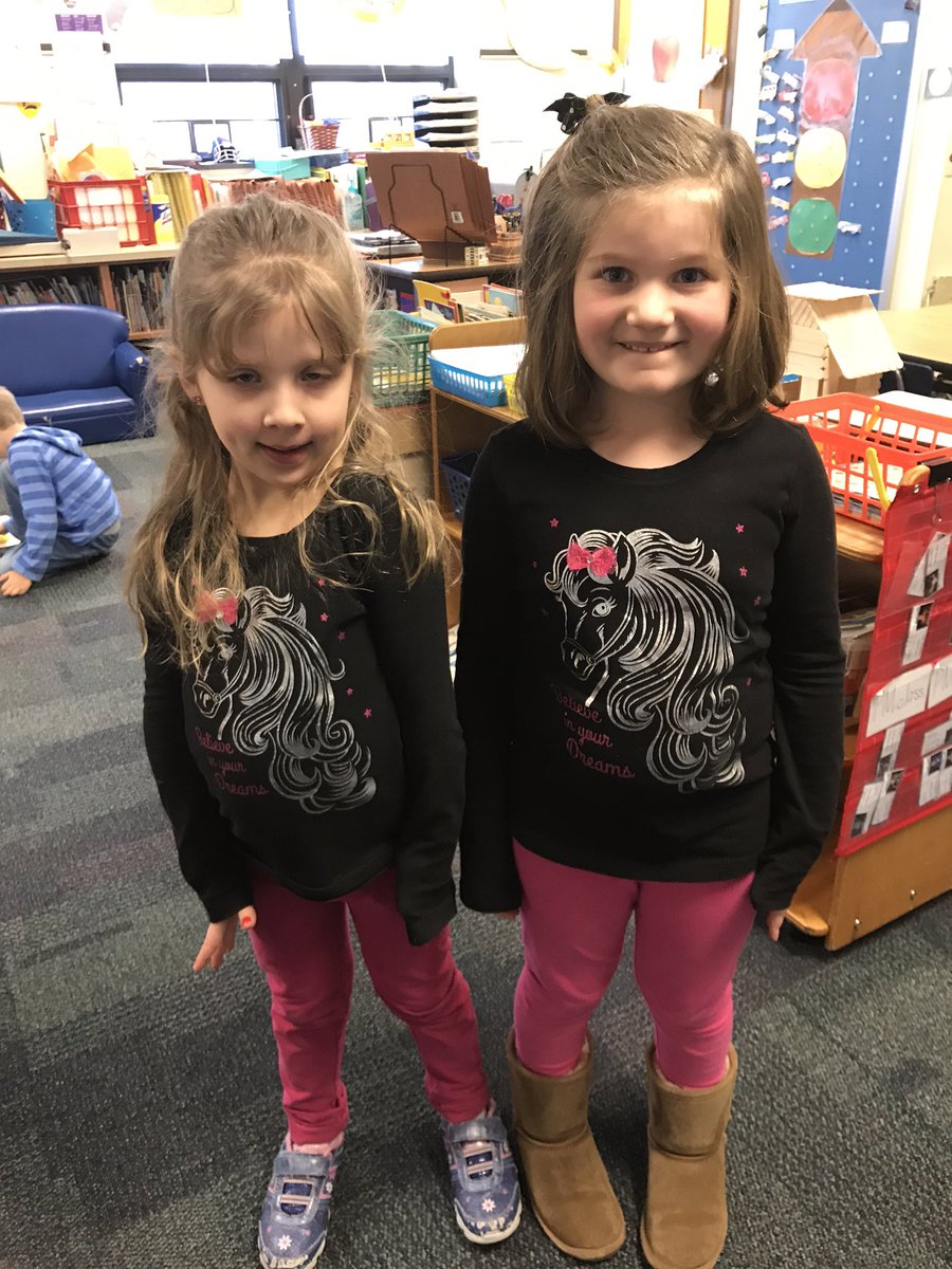 Nancy__Murphy's tweet photo. #TwinsDay @Mr_Esbenshade @GoMounts https://t.co/udJmtnHR1x