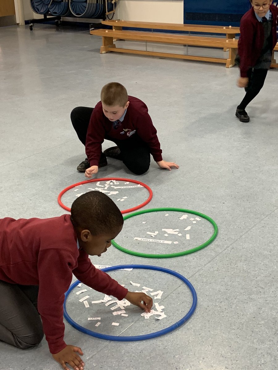 PEchurchprim1's tweet photo. No time to rest after swimming today for @Y4church_prim @church_prim @MissKPetty1 We took part in a quick fire physically active learning session focusing 7, 8 &amp; 9 times tables. @tagtiv8 next week! 🏊‍♀️ 🏊🏻‍♂️ 🏊‍♀️ ✖️7️⃣8️⃣9️⃣🏃‍♀️💨💨💨 #PAL #collaberativelearning  #kinaestheticlearners https://t.co/4e0QKUIYiI