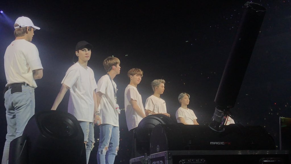 missingyouknj's tweet photo. Please let me be lucky again 2020 

#BTSTOUR2020 https://t.co/X2XYQ0pDja