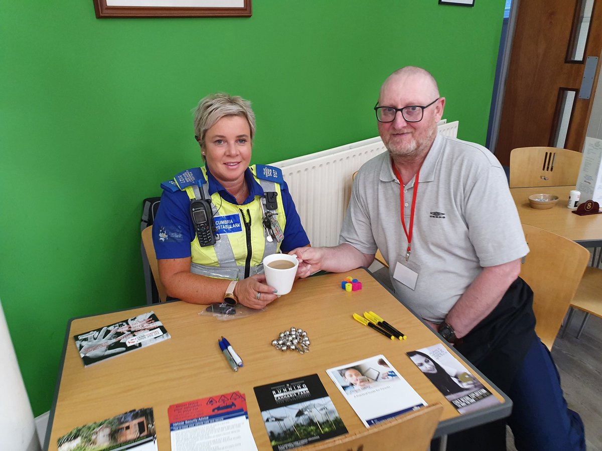 furnesspolice's tweet photo. A member of our team will be at the Salvation Army cafe tomorrow (wedneday)  between 11-1. If we can't help we will be able to sign post you to someone who can! #policedesk #CommunityEngagement #neighborhoodpolicing https://t.co/UrEQZGOUtm