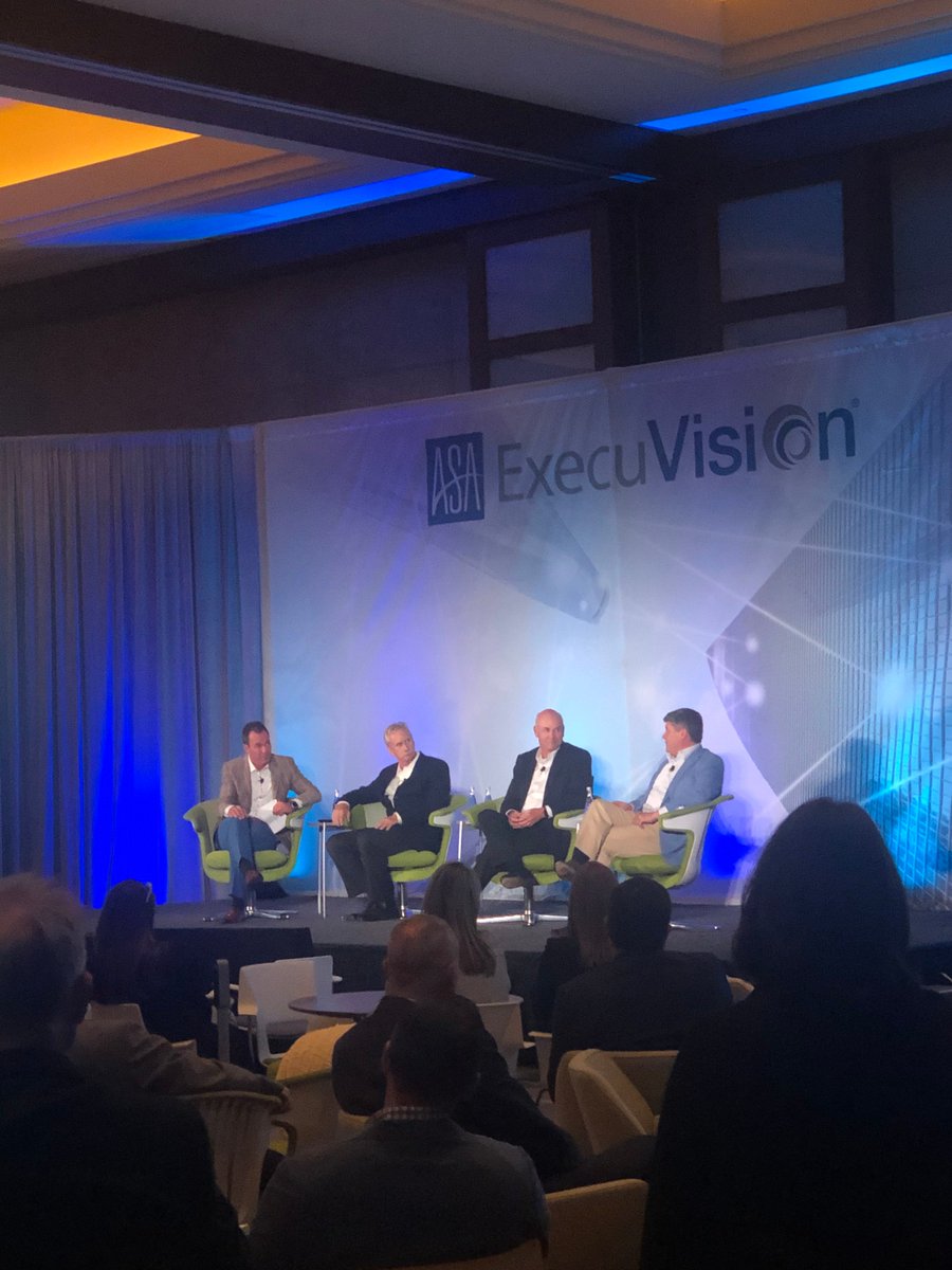 limouris's tweet photo. Amazing insights from industry veterans! @StaffingTweets @Rwahlquist #ASAExecuvision https://t.co/6zObB2iGek