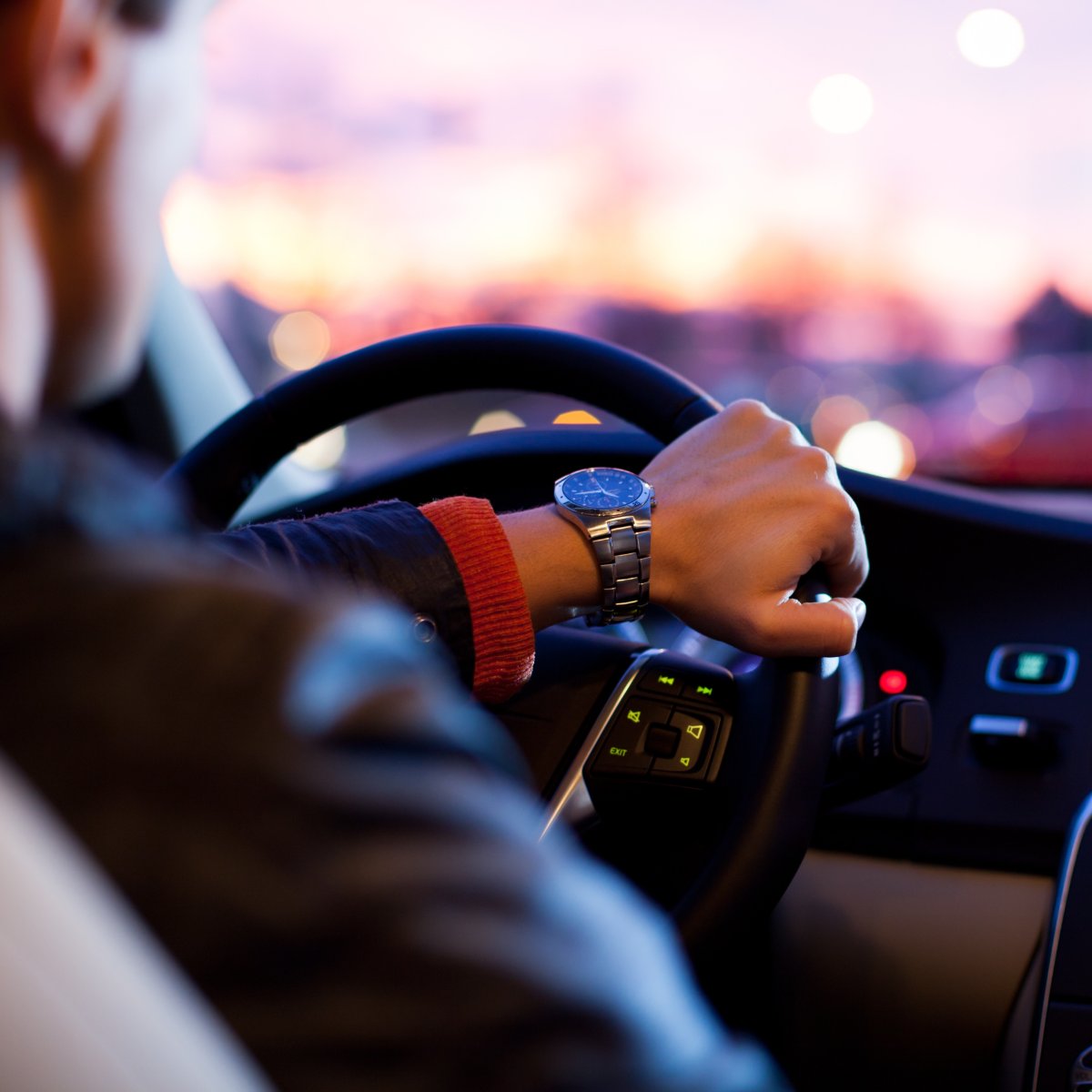NEAutomotive's tweet photo. You hands should be on the wheel, not the engine -- that's what we're here for. https://t.co/veQDYMKvac