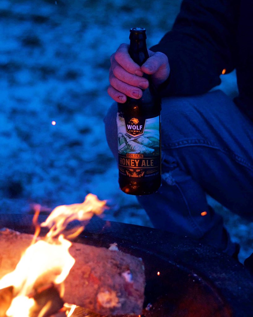 Two things that always go together: the great outdoors and our great beer 🍺 Cozy up this winter with one of our bombers! #nanaimo #fireside