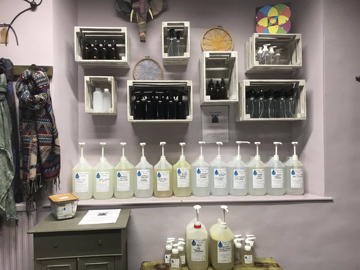 ConnectsStone's tweet photo. Taylor Made Refills hit our shelves in a big way today.....
These products are all made in Aberdeenshire so carbon footprint is so very low, they don’t contain palm oil or nasty ingredients and they smell delicious👃🏻 #NoPalmOil #Organic #NoHarshChemicals #RefillNotLandfill ♻️ https://t.co/mBAg20kepZ