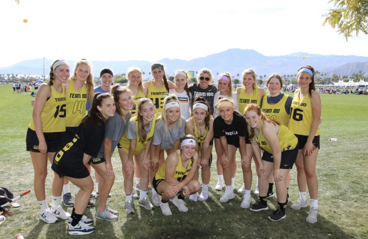 Team180Lax's tweet photo. These girls put the TEAM in Team 180 at Sand Storm this weekend!! #180strong #team #180family https://t.co/ZcqxJfbGnE