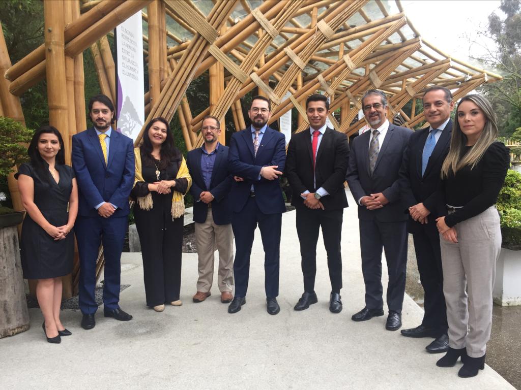 El Fondo Ambiental de Quito impulsó la firma de un convenio de cooperación entre <a href="/ambientequito/">Ambiente Quito</a>, Icthion y Fundación Circular para fomentar temas de economía circular. #QuitoVerdeOtraVez