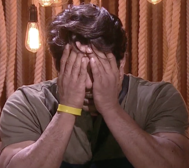 peepoye_'s tweet photo. Loser Kaisa hota hai? #BB13 

Aisa ladka👇 https://t.co/FnCci4x1ph