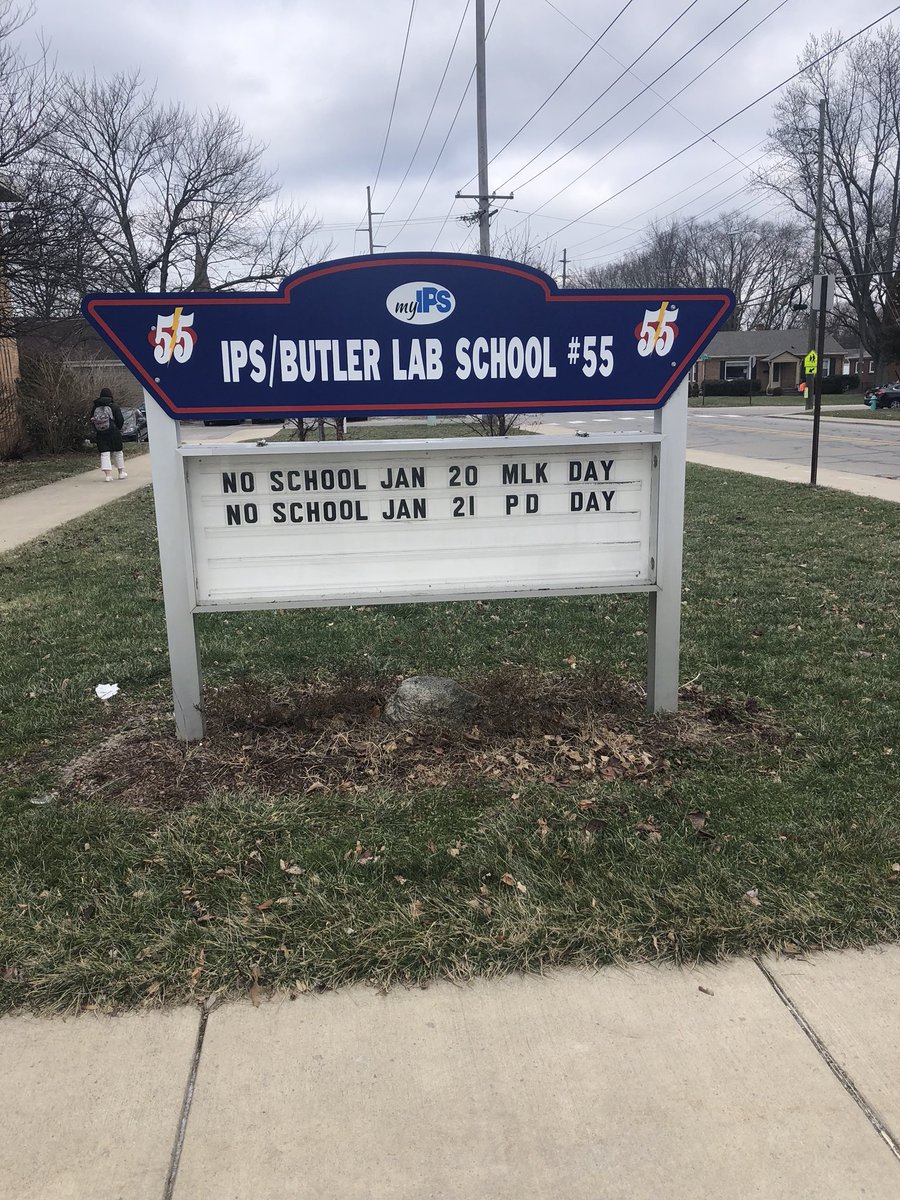 MsERode's tweet photo. Happy to be back in #BUBlockAMath and learning all about number work and effective mini lessons! https://t.co/3h5vSynVr1