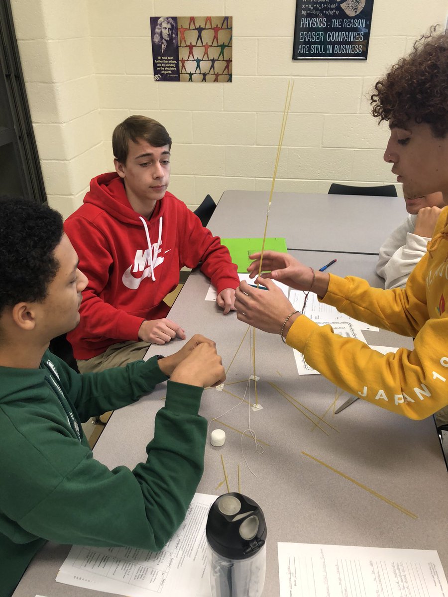 Mrsloganmorgan's tweet photo. First day of Semester 2 with new principles of engineering students was a success!! @PLTWorg @SummervilleWave #problemsolving #teamworkmakesthedreamwork #shsengineering https://t.co/E5AtTF7SX3
