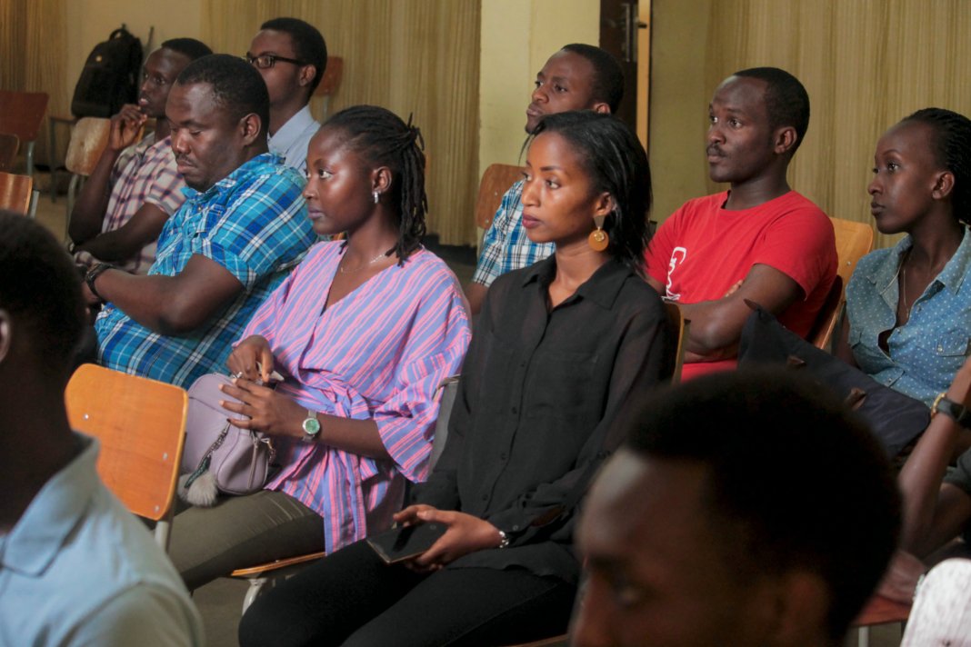 StacksCommunity's tweet image. Wonderful shots of Blockstacker @LibereGatare speaking about @blockstack at #TechUnleashed in Bujumbura, Burundi!
#BlockstackGlobal 💪
