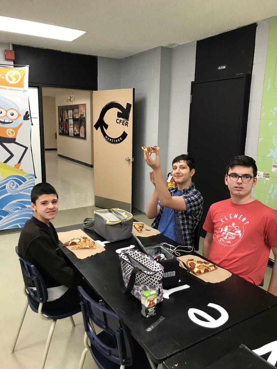 Cferhrhs's tweet photo. After three straight shipments in the first week after the Christmas break, the CFER Heritage students deserved a little reward. Pizza for all!!! 🍕🍕🍕 #reseaucfer #cferpic https://t.co/vNKe9TJ9OX