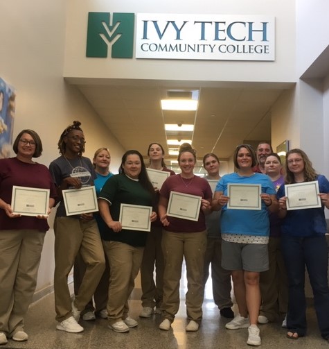 MSSCCredentials's tweet photo. Last week, Madison Correctional Unit in Indiana had another graduating class that recognized over 50 female offenders who have recently earned industry-recognized credentials, which featured 2 cohorts of MSSC Students! Congratulations on this amazing achievement! https://t.co/XAh09ylgdU