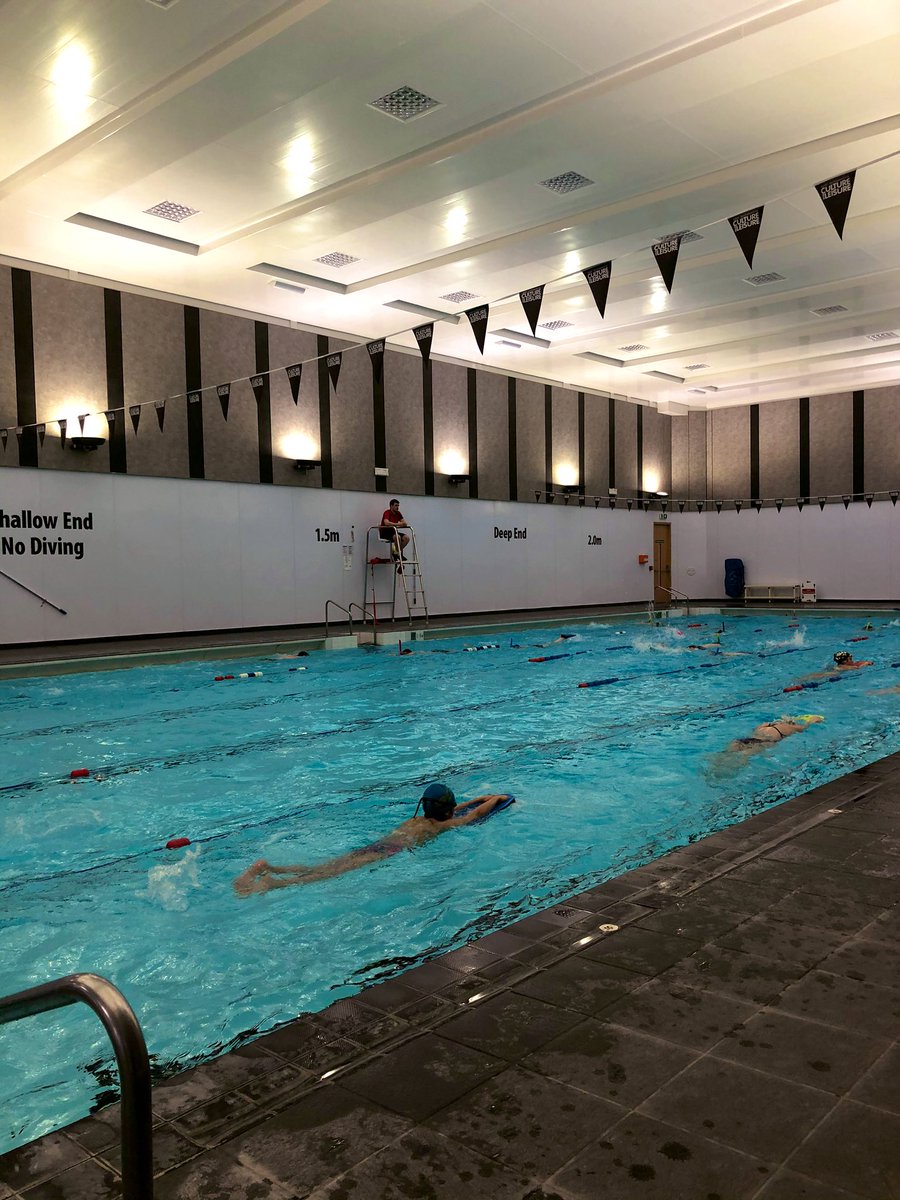 ren96swim's tweet photo. Great technical set for TS and TE tonight at Barrhead. All the swimmers working hard under new HPC Jimmy Orr.
#techtuesday #training #flykick #hangdrill https://t.co/kgDPy8IfhF