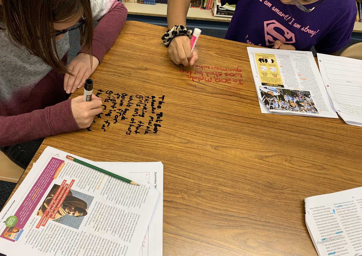 MrsAddeo's tweet image. Hard at work developing central idea statements!🖊📝 @ms_magazu