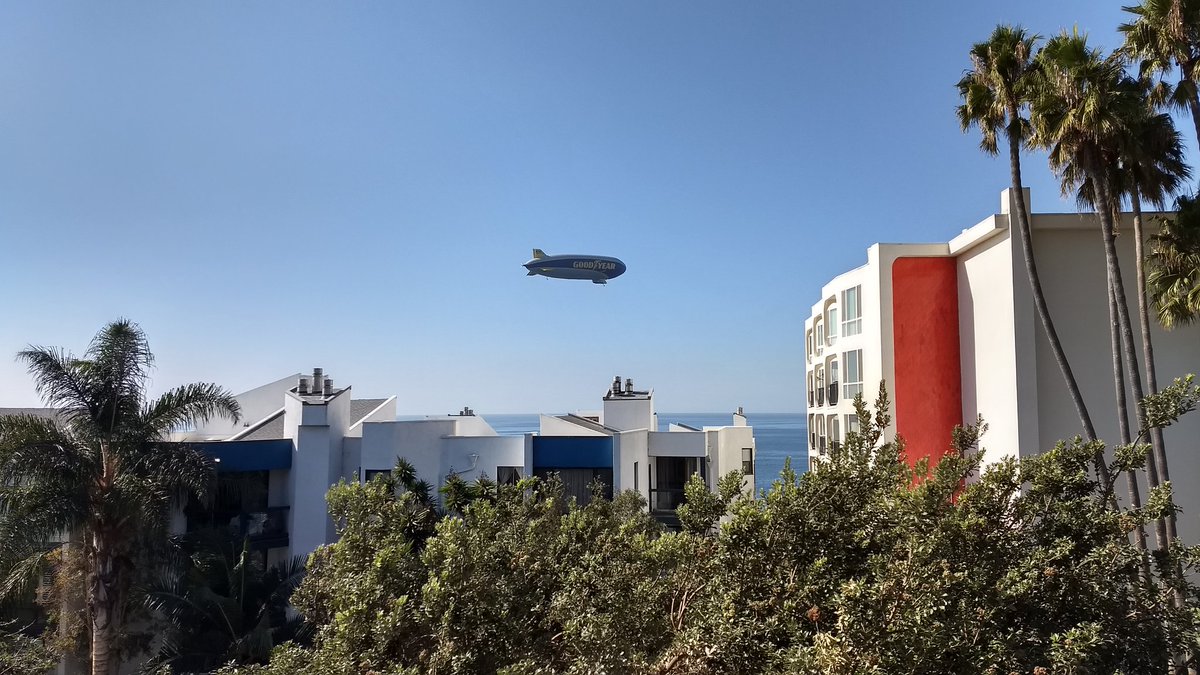 WarbasseDesign's tweet image. Setting goals for each aspect of your digital marketing strategy (web design, social media, content marketing, SEO) and establishing systems that reenforce those goals. The new year is the best time to get started. calendly.com/warbassedesign…