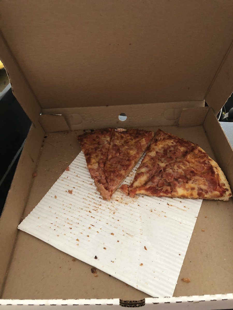 OECTAStClair's tweet photo. What a day! Huge shout out to @liuna1089. Our union brothers and sisters went way above and beyond! They loaned us their mobile classroom turned warming centre for the day&amp;brought pizza for lunch! Blessed to have their support! #CatholicTeachers #OectaProv #solidarity #KnowMore https://t.co/qKqCYtTGdE