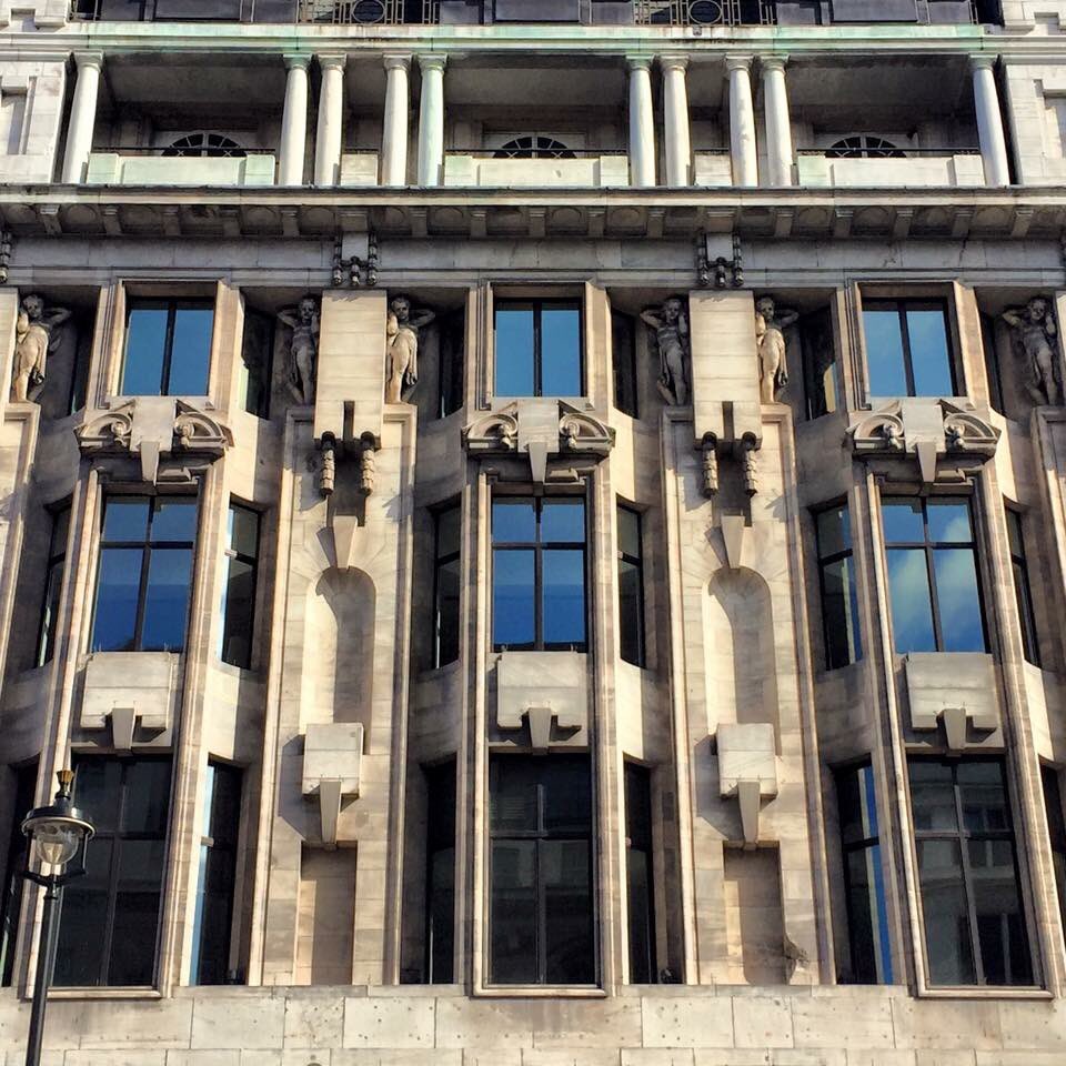 I am a sucker 4alot of Edwardian classicism, a particularly fertile period of fusion &experimentation in my eyes, here is mannered gotham classicism, the Royal Insurance office in Piccadilly, London by James Joass 1907-9. 2nd image from this great blogpost  http://ornamentalpassions.blogspot.com/2008/06/161-piccadilly.html?m=1