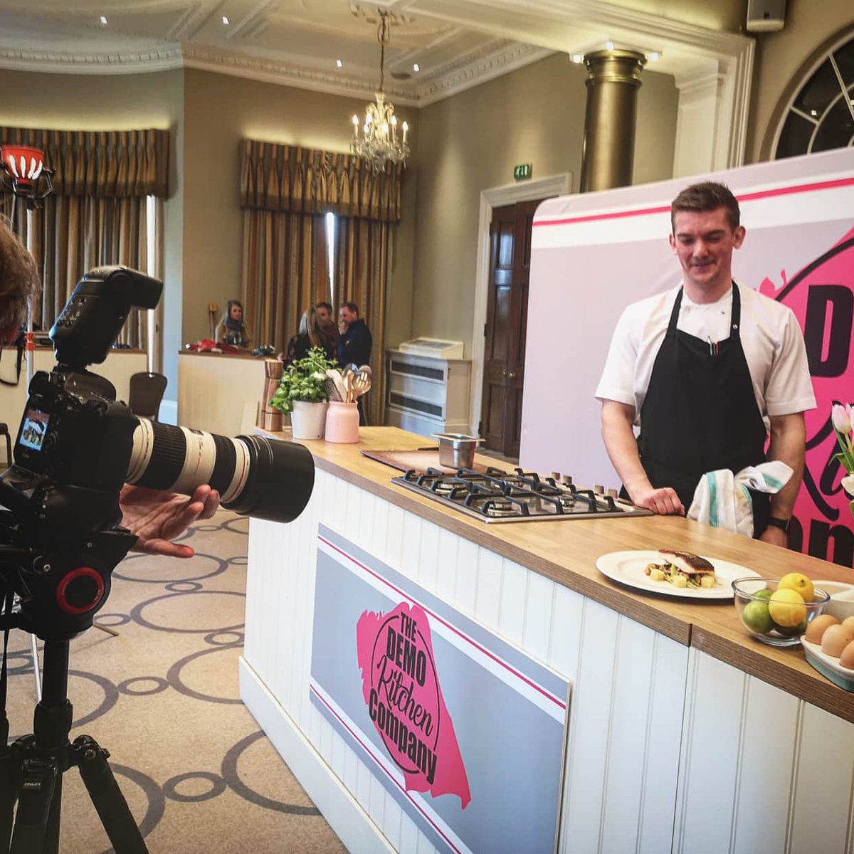 Great to film with these superb chefs <a href="/RuddingPark/">Rudding Park Hotel</a> for <a href="/YorksDalesFest/">Yorkshire Dales Food & Drink Festival</a> with @LaCasita_ilkley #RuddingParkDion <a href="/GrassingtonH/">Grassington House</a> @willpowerfood @bluelioninn  and #ruddingparkwill