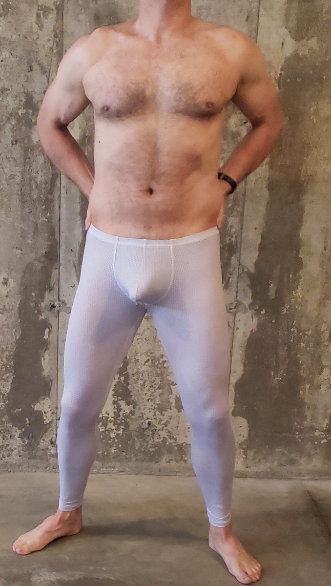 manthose3's tweet photo. Wearing a pair of #ManView mesh #leggings with a #pouch. #mantyhose #pantyhose #tights #mantyhose #spandex #spandexbulge #bulge https://t.co/EgOjvzeCF2