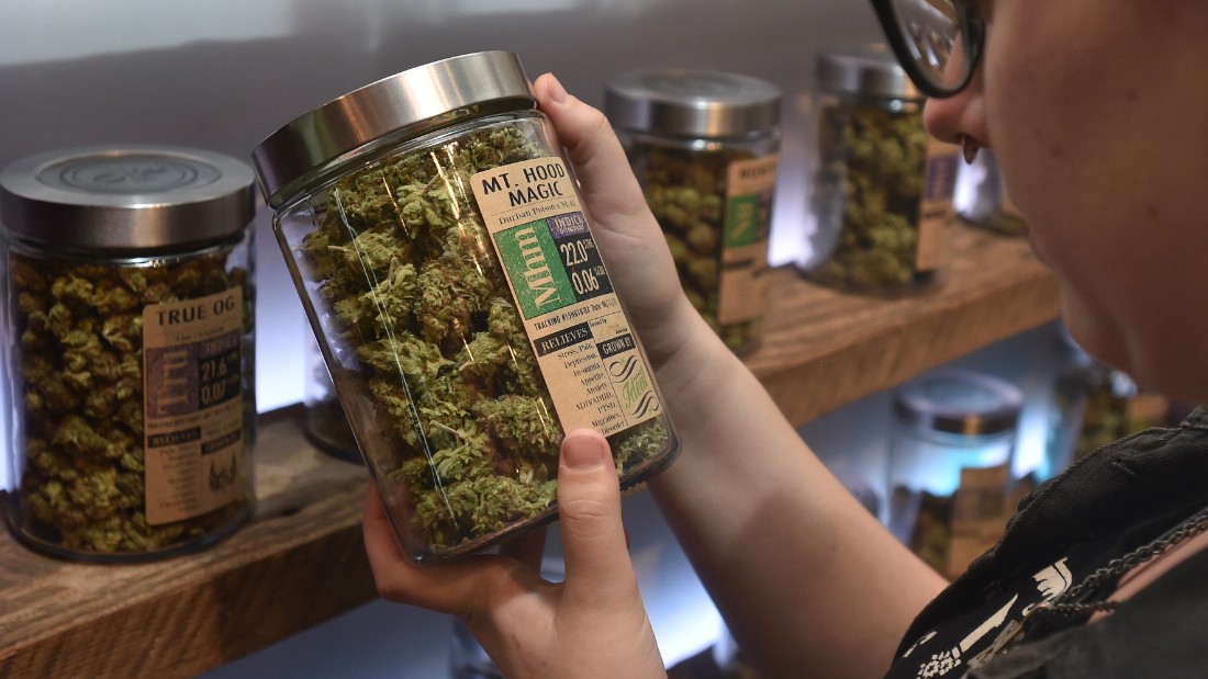 CNN's tweet photo. Marijuana sales on the Oregon-Idaho border are 420% higher than average, an analysis finds. Yes, you read that right. https://t.co/osklkptQUJ https://t.co/EffXMVsq1A