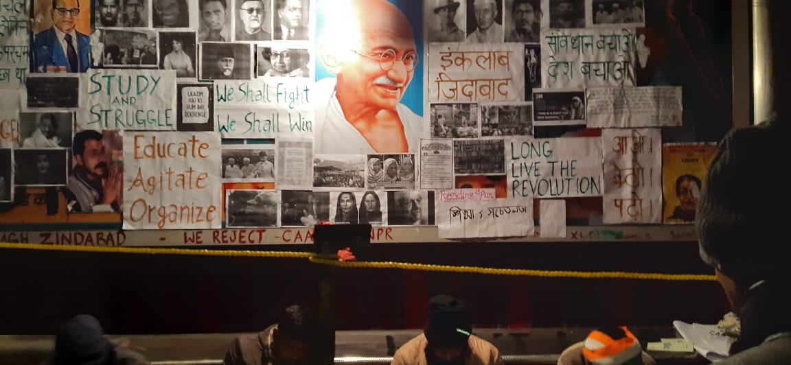 azharfalcon's tweet photo. Posters of shaheen bagh
#Postersofindia
#शाह_पर_भारी_शहीनबाग https://t.co/3vSo4yGBim
