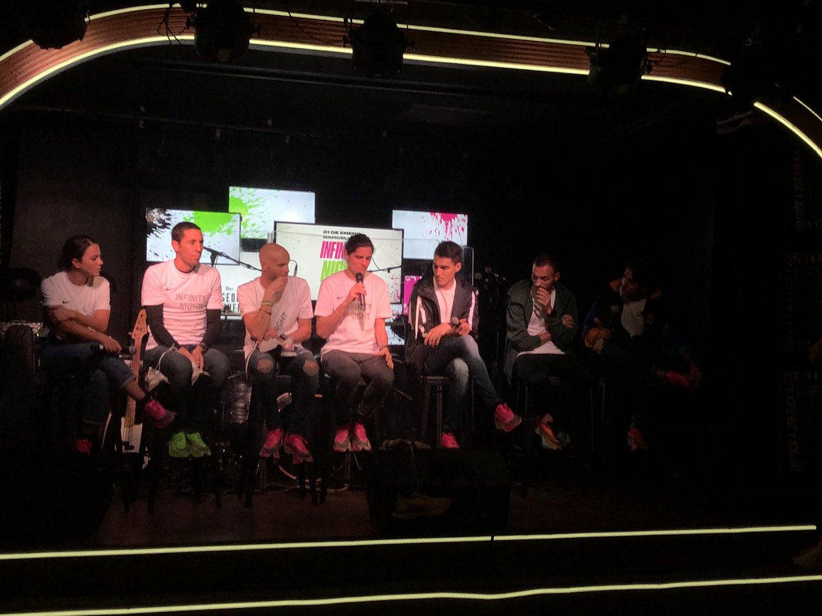 BolsaCorredor's tweet photo. Equipo de lujo en la presentación de las #nikereactinfinity https://t.co/jugALlVd43