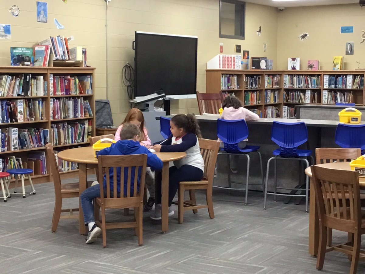 wcsCOmp's tweet photo. It’s penguin research time in the Learning Commons! Check out our Fairview Elementary students getting ready for their Design Challenge next week! #WCSEdTech #WCSedu #WCSLearningCommons @prbest12 #gettingreadyforpenguins! https://t.co/jQ3yBt2WBa