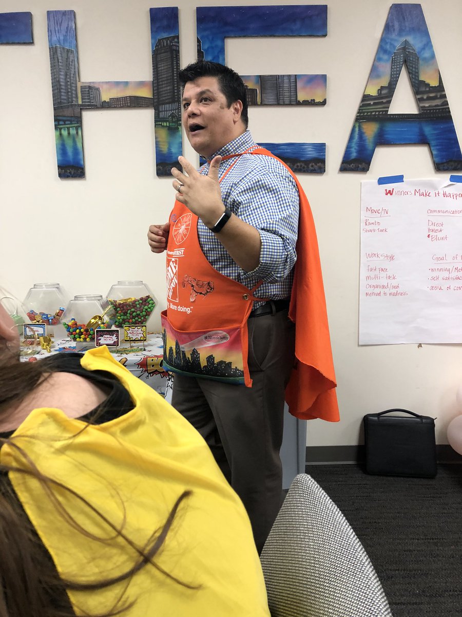 terryquinlan13's tweet photo. What a great trainer we had today for the DISC assessment! James was nothing less than fabulous! Thanks #SELeadInTheWay @AmandaKincadeSE https://t.co/COIDb4iSJN