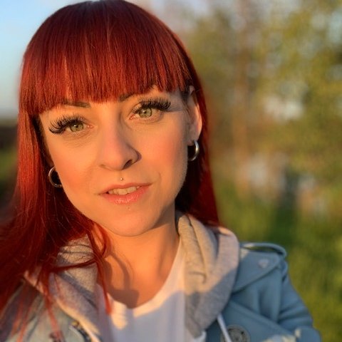 TW Pornstars - Ella Oakley. Pictures and videos from Twitter.