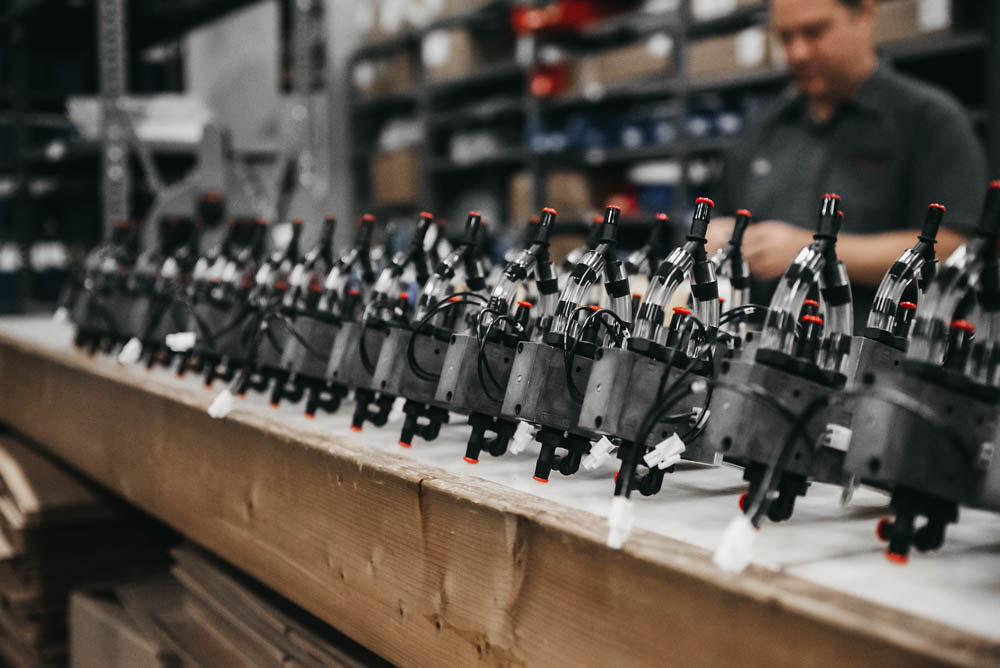 JwfTechnologies's tweet photo. Off-the-shelf components don’t meet your system’s requirements? Don't settle for a solution that only works part way. If you can't find the right component to fit your application, we'll design a solution that will.

Discover our custom creation process: https://t.co/5GbJSwjWfx https://t.co/1amUvPp59n
