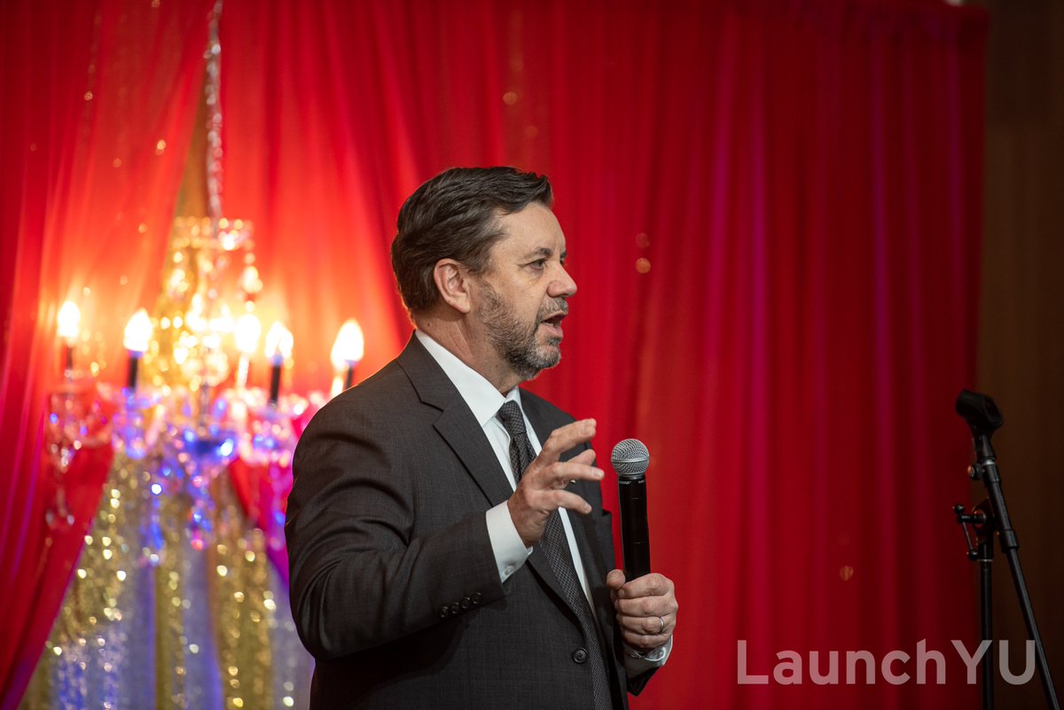 ABStartupSource's tweet image. Firm Partner @randywilliamson was honoured with Innovation York’s inaugural Partner of the Year Award, which recognizes the outstanding contributions of an individual or organization to Innovation York &amp;amp; the growth of innovation. Read more here: bit.ly/38rLB7j