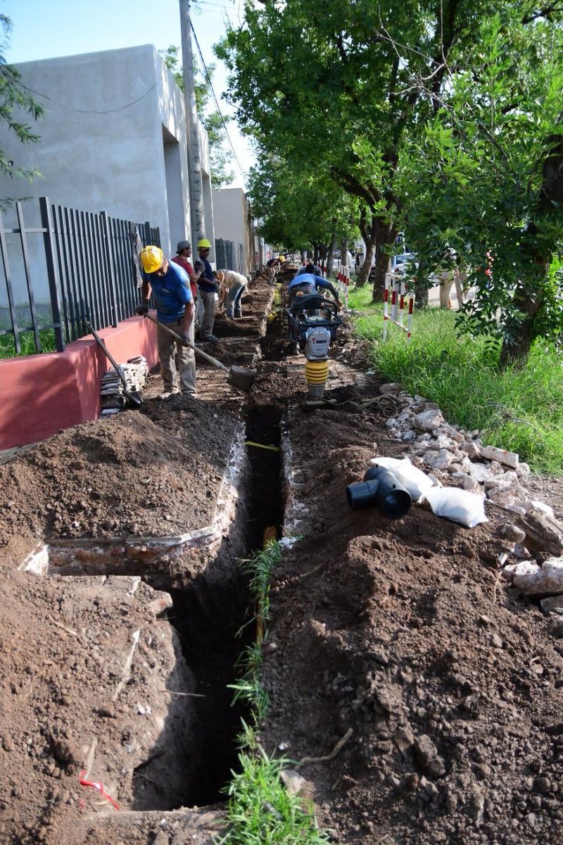 josebriacba's tweet photo. El gas natural en Morteros, comienza a ser una realidad 🔥

Después de mucho trabajo, la conexión domiciliaria de gas comenzó en la calle Alberdi, ente Olmos y 25 de Mayo💪🏽

Es la primera etapa de un día histórico👏🏼

#SeguimosTrabajandoJuntos
#ParaAdelante
#GasNatural https://t.co/srT8JgHonr