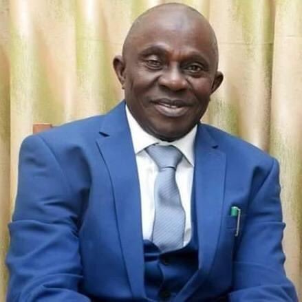 SenatorOsinowo's tweet photo. I received with great sadness the news of the death of Engr. Abdulfatai Ayodele Oyesanya, Chairman of Ikosi Isheri LCDA. He was a great leader and service-minded person with uncompromising attitude and always mindful of his service not only in public service and civil work. https://t.co/BlkJjlF9VC