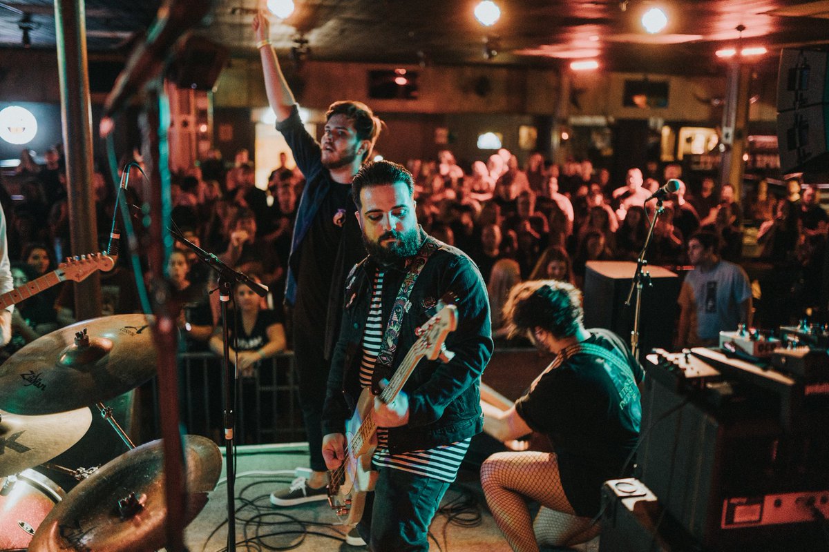 therealyoufl's tweet photo. Pls read the note down below. Thanks for all the support. Much love to Kyle and James ❤️ #TRYfamily
(Were actually kicking James out cause he never learned the Seinfeld riff, it’s not too late James you can still save yourself)
📸: @WorkByWolfe https://t.co/SEEK4ONek2